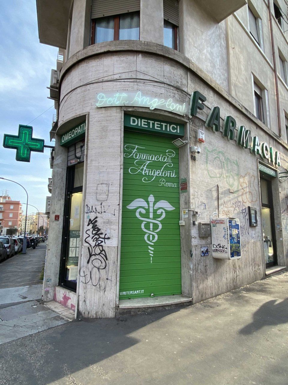 farmacia a Roma, zona Pigneto