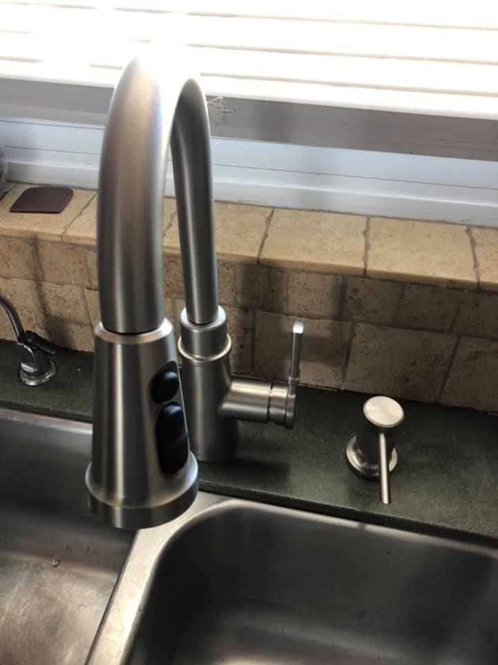 New Moen kitchen faucet installed