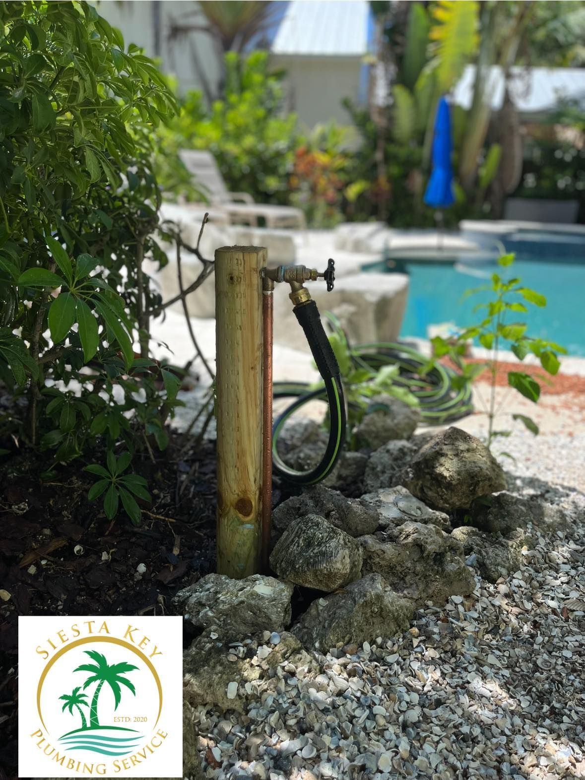 An accessible hose closer to the pool