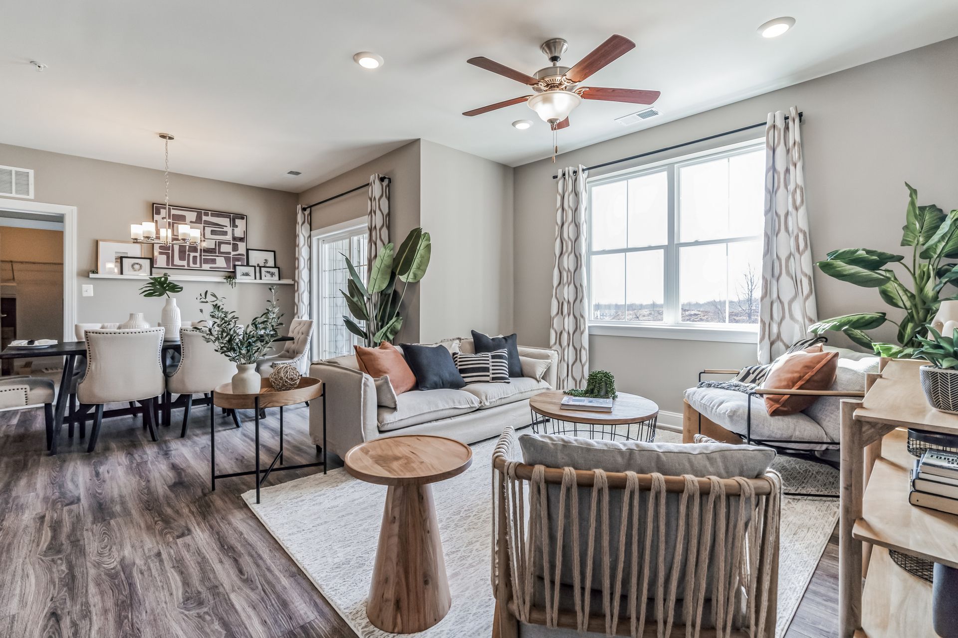 Abigail Living Rm