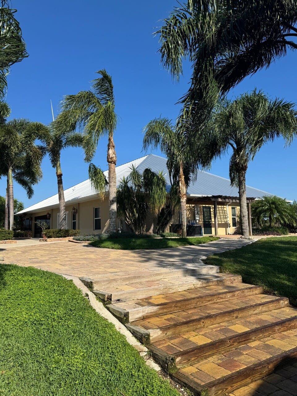 Spires Roofing LLC 12