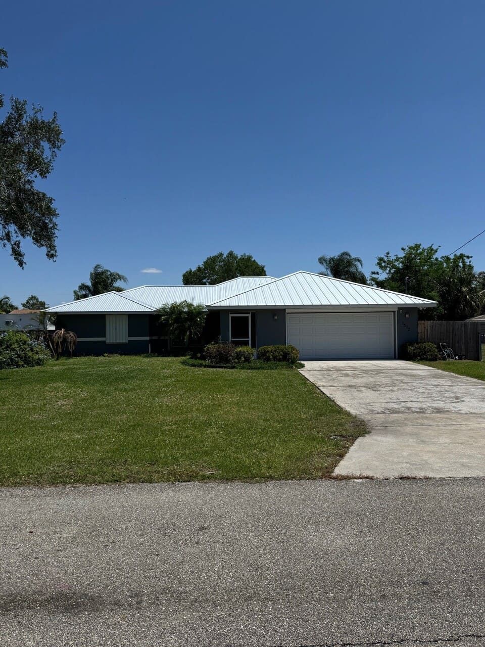 Spires Roofing LLC 4