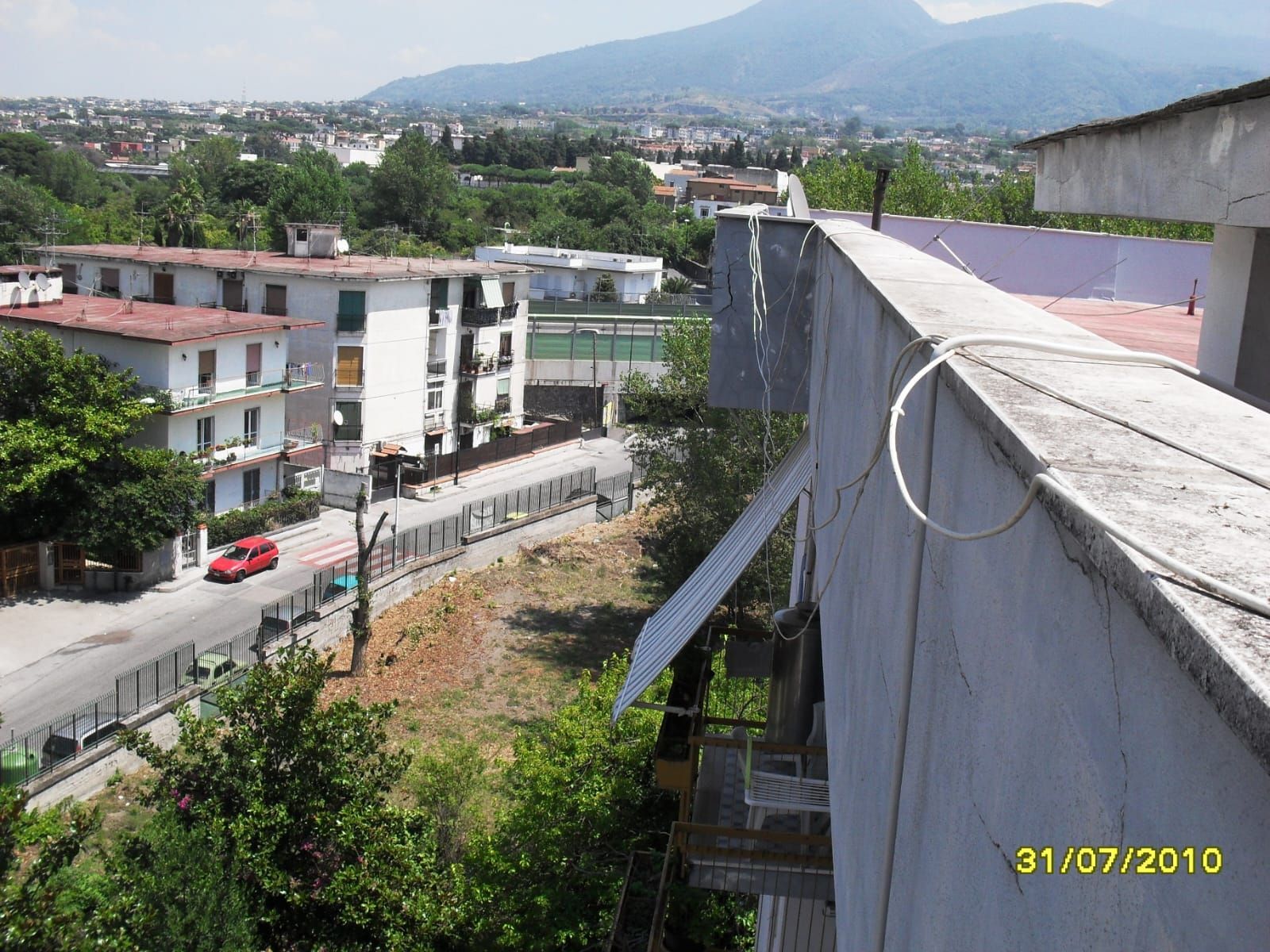 Una foto di una città scattata il 31/07/2013