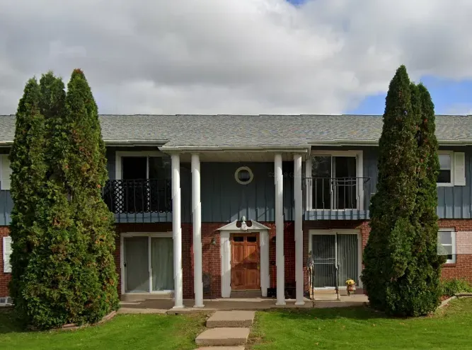 Wildwood Court Apartments