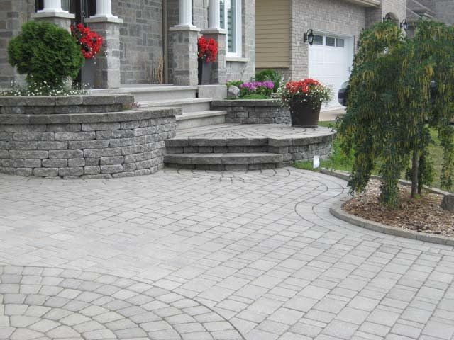 Superbe patio de maison et passerelle