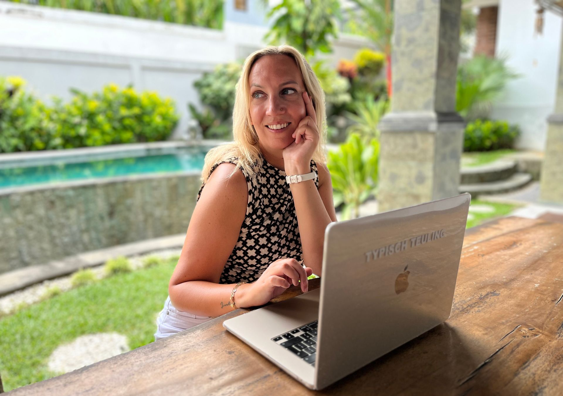 Karin Teuling-Over Karin