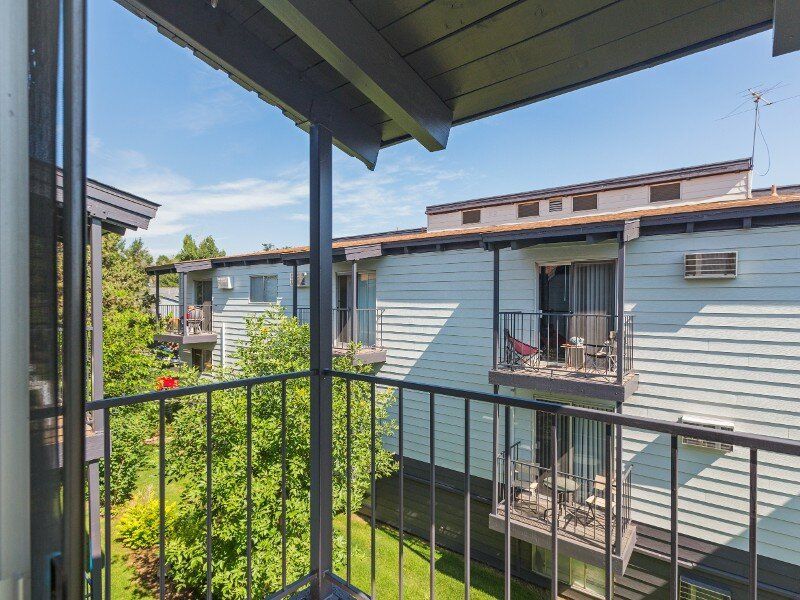 Balcony | Parkwood Place in Greenly, CO