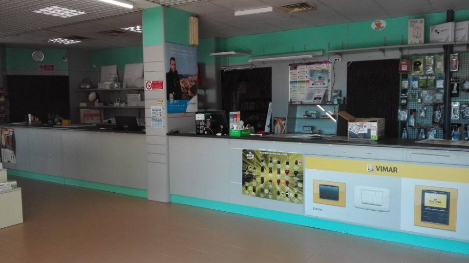 punto vendita di materiale elettrico