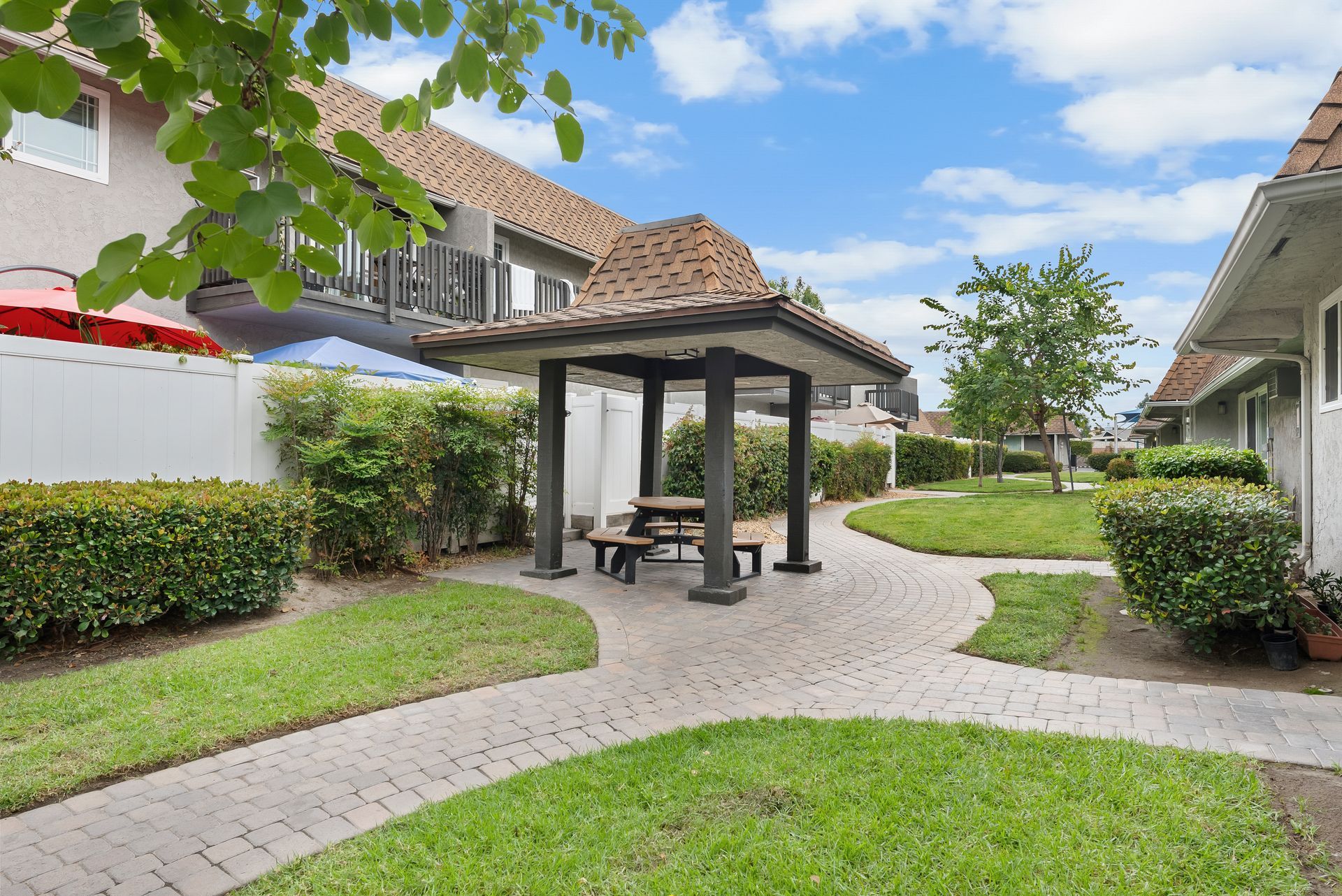 Exterior gazebo with picnic table