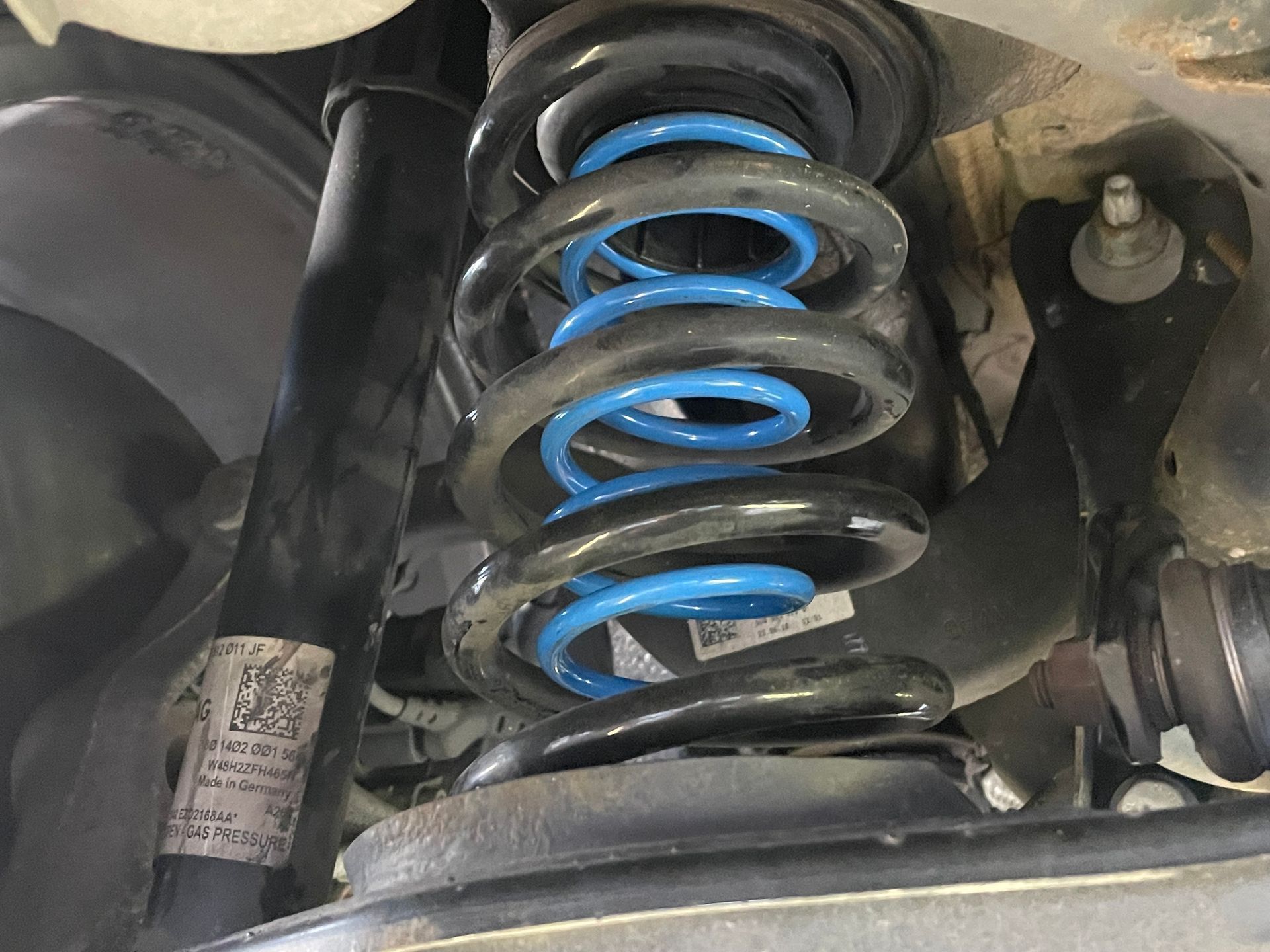Rear helper springs Volkswagen Tiguan