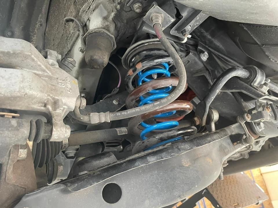 Toyota RAV-4 Helper Springs
