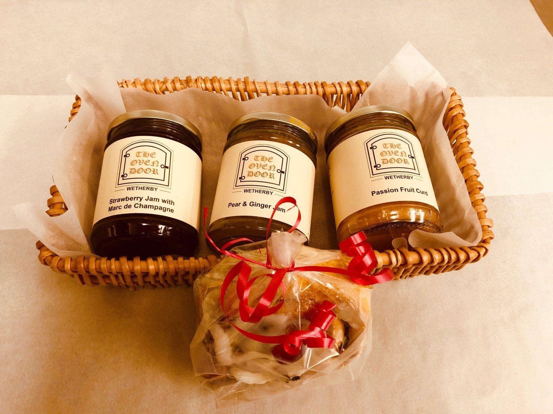 Jam hamper