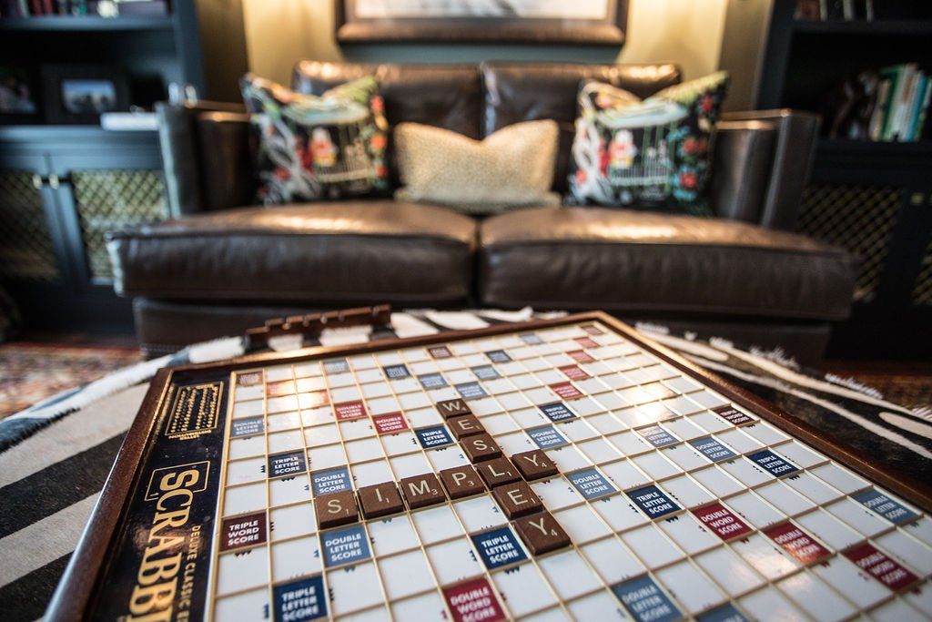 Take A Peek, interior photo 90