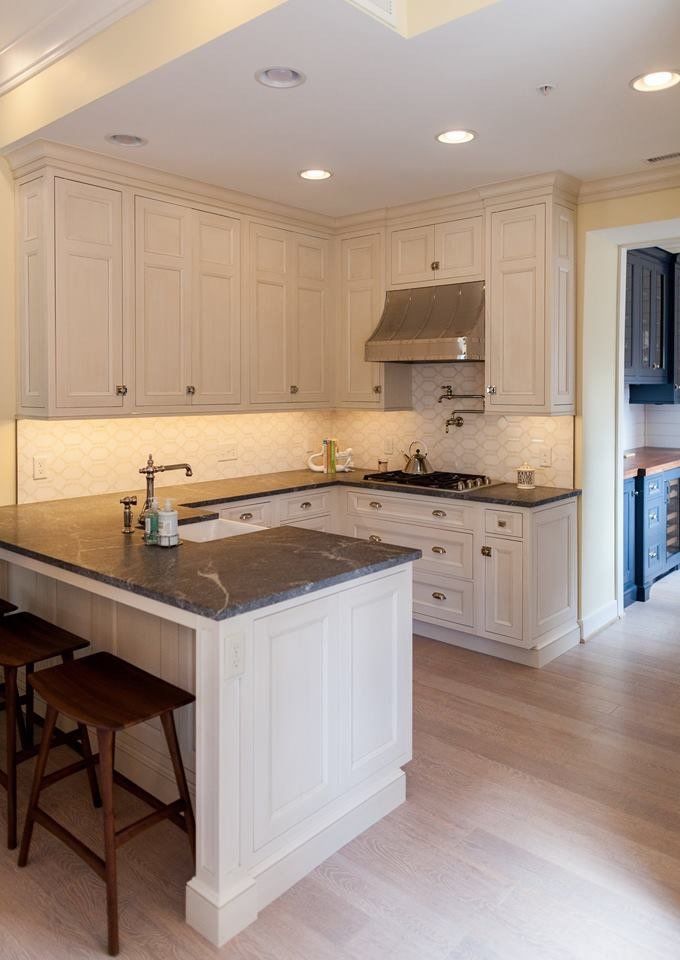 Take A Peek, interior photo 154