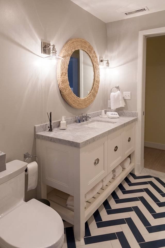 Take A Peek, interior photo 157