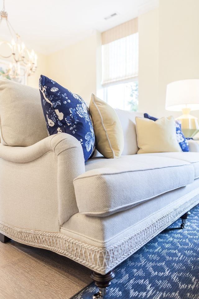 Take A Peek, interior photo 153