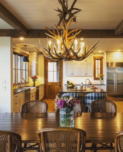 Take A Peek, interior photo 174