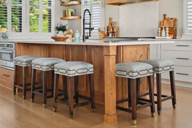 Take A Peek, interior photo 179