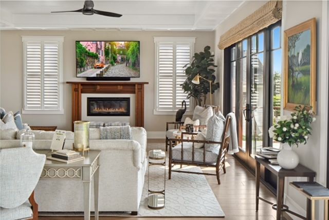 Take A Peek, interior photo 188