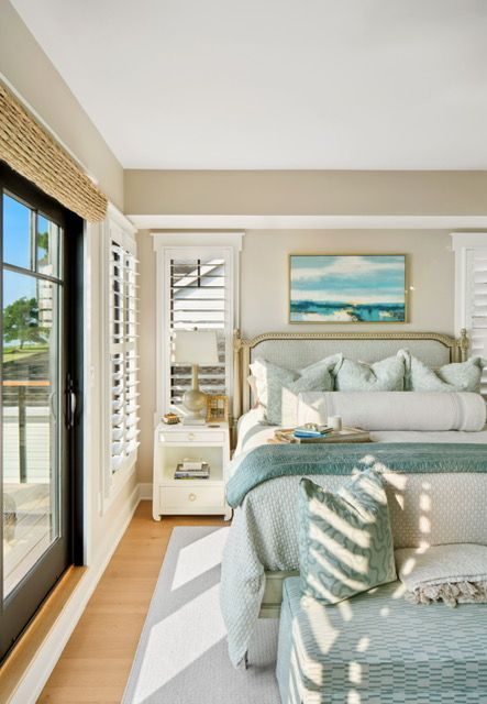 Take A Peek, interior photo 193