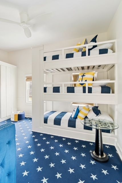 Take A Peek, interior photo 196