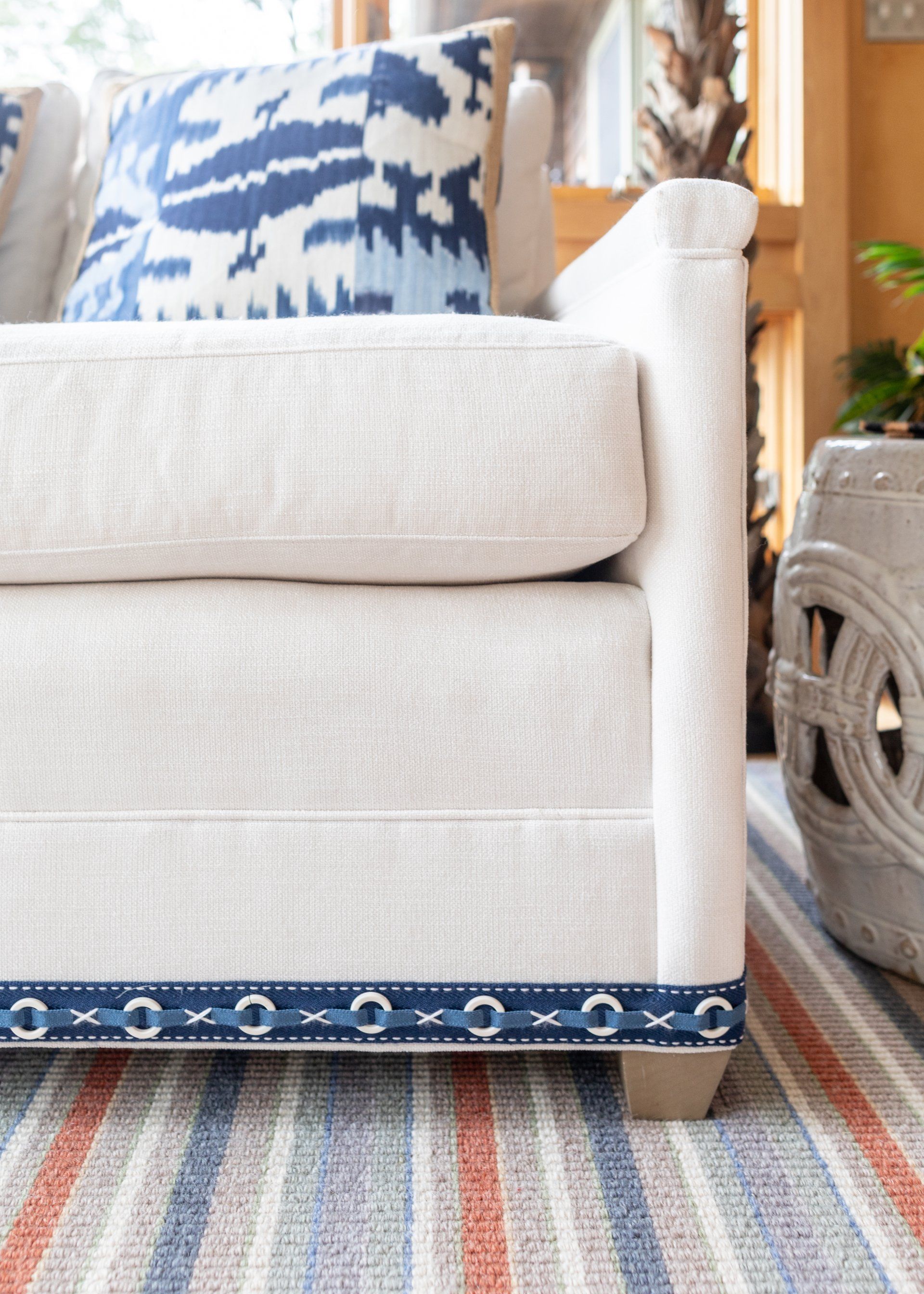 Take A Peek, interior photo 51