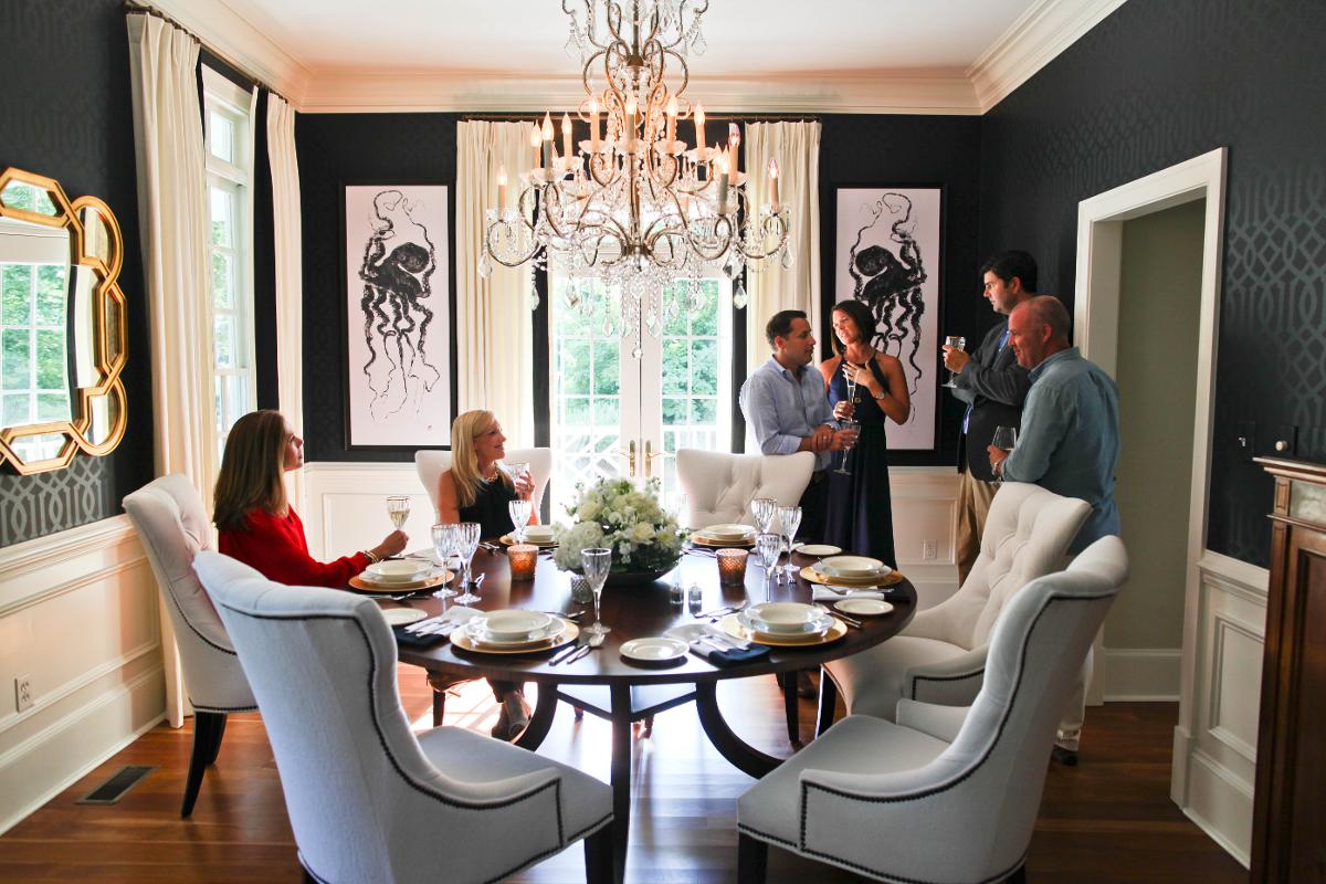 Take A Peek, interior photo 133