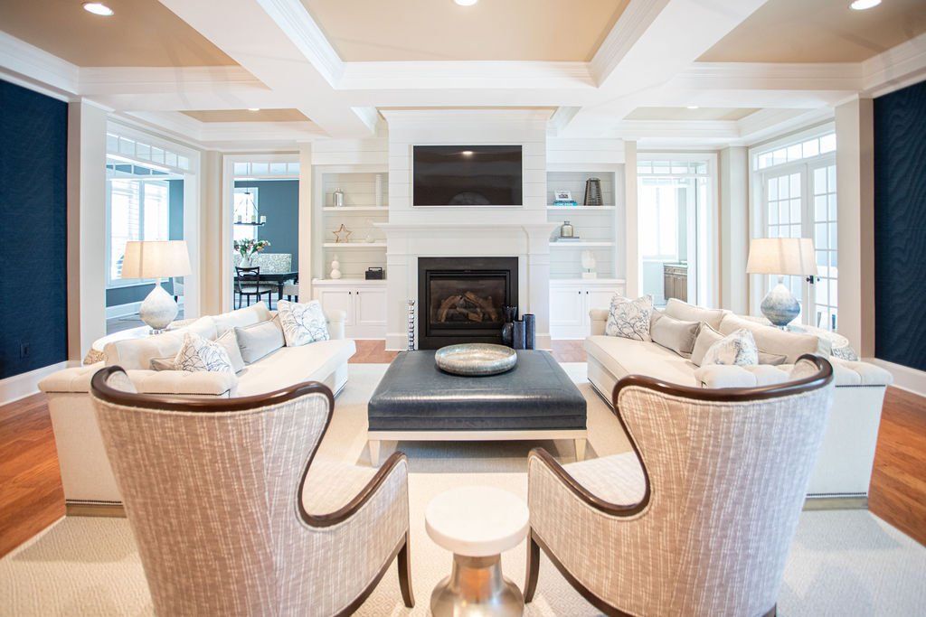 Take A Peek, interior photo 1