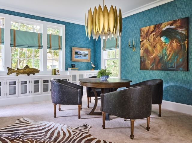 Take A Peek, interior photo 214