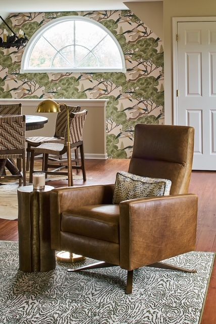 Take A Peek, interior photo 217