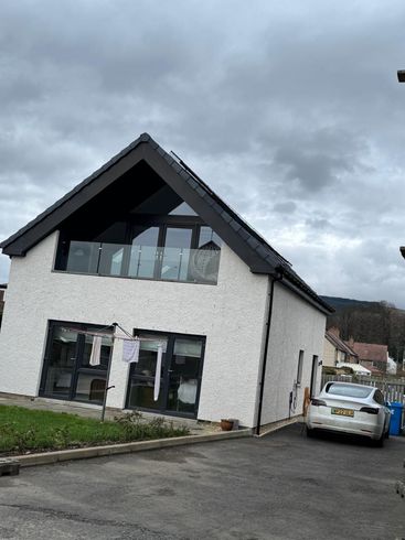 Perfect solar panel installation in Glasgow carried out by Zero Carbon 