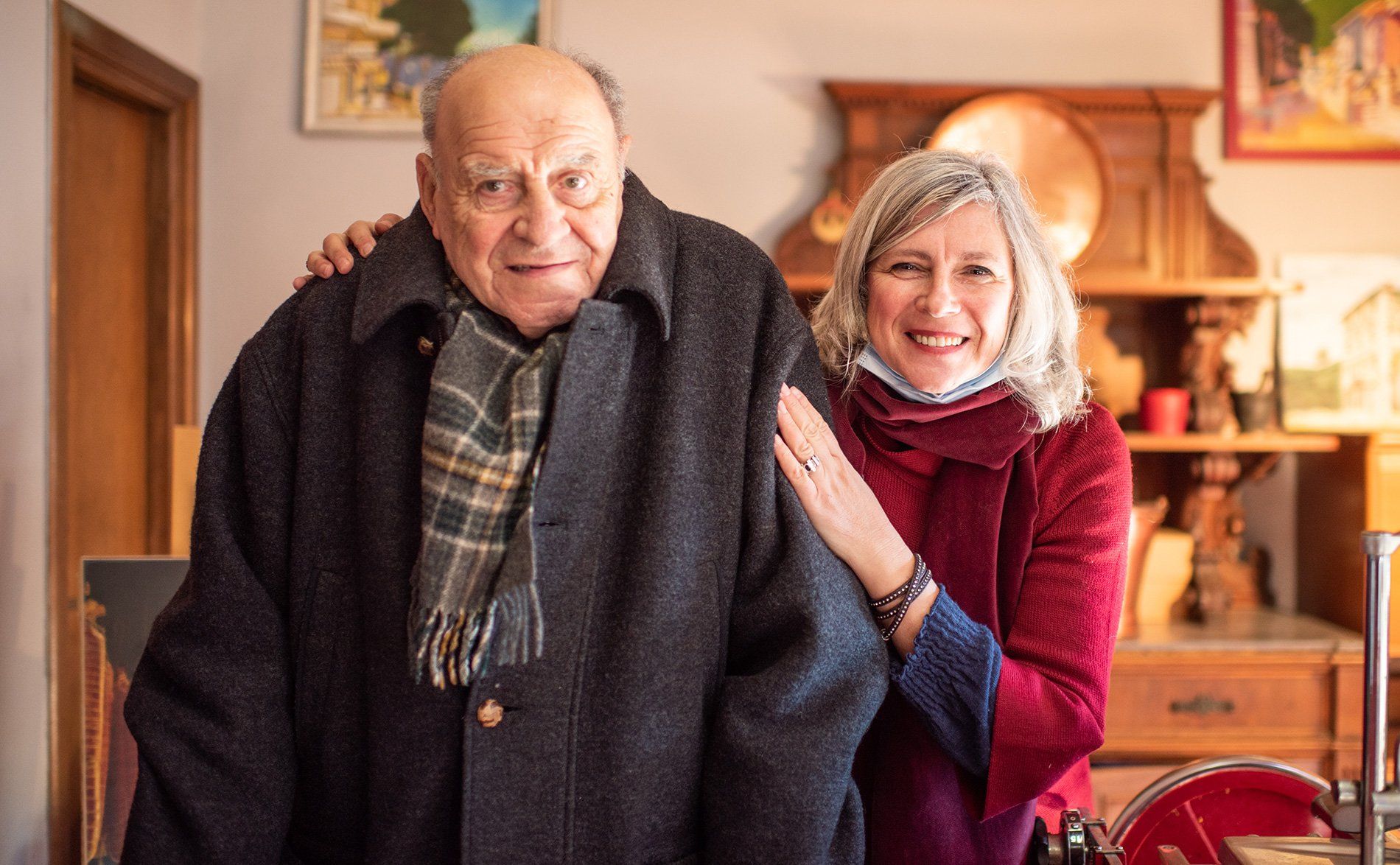 Produzione salami Salumificio Parodi Sant'Olcese