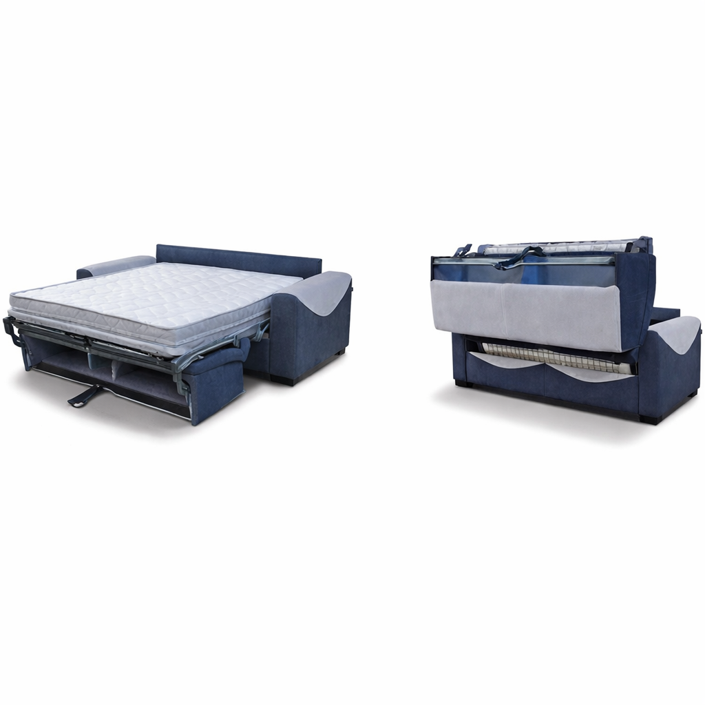 Un divano letto blu mostrato in due fasi: completamente esteso come letto a sinistra e semi-chiuso a destra, su sfondo bianco.
