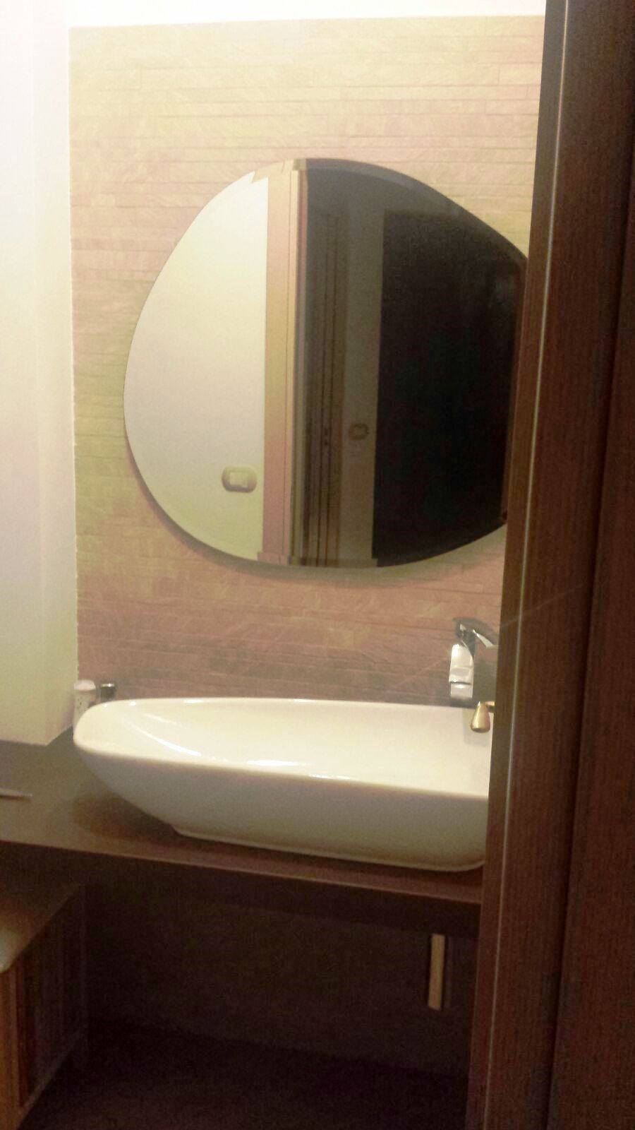 arredo bagno moderno