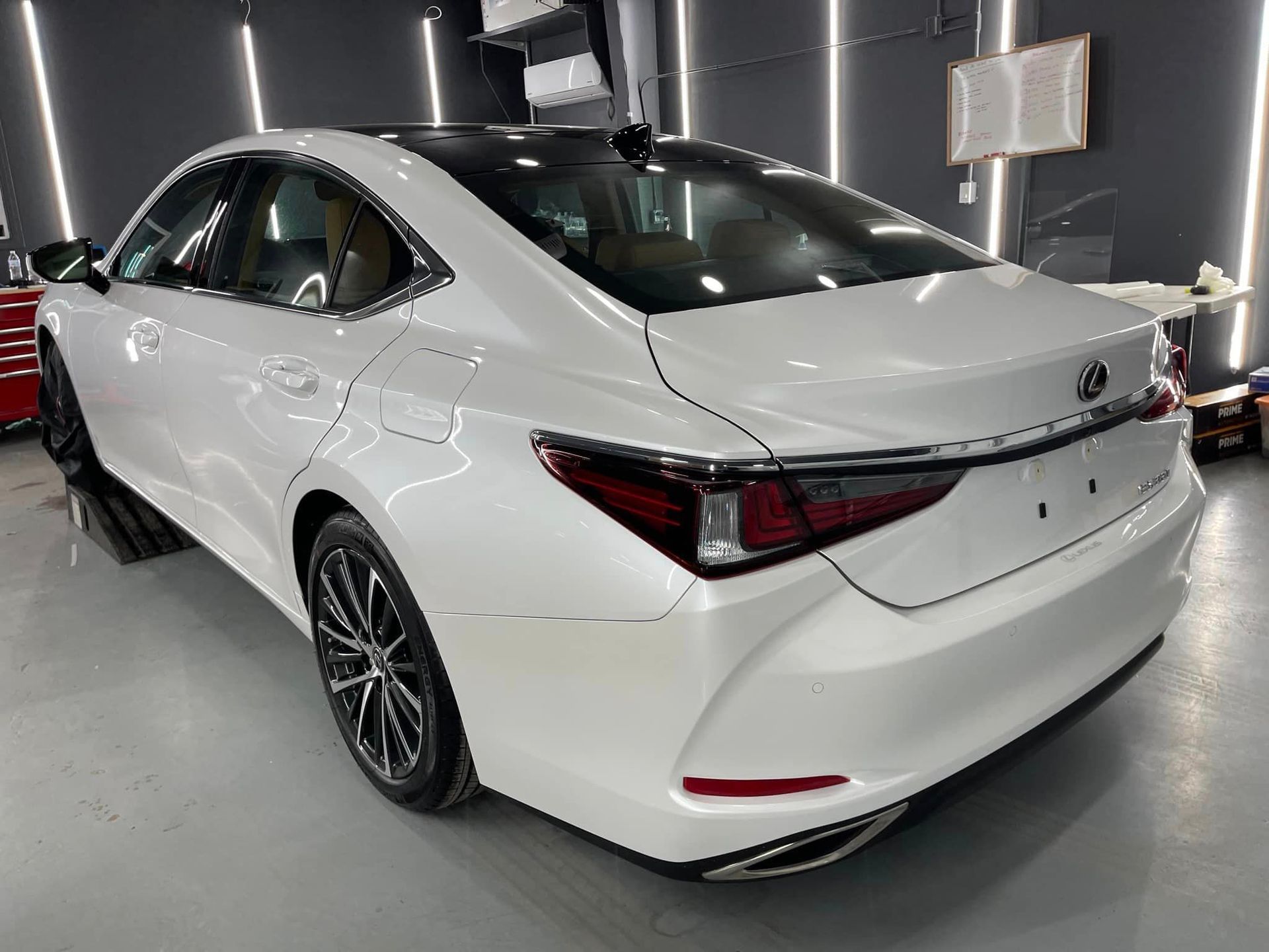 2020 Lexus ES 350