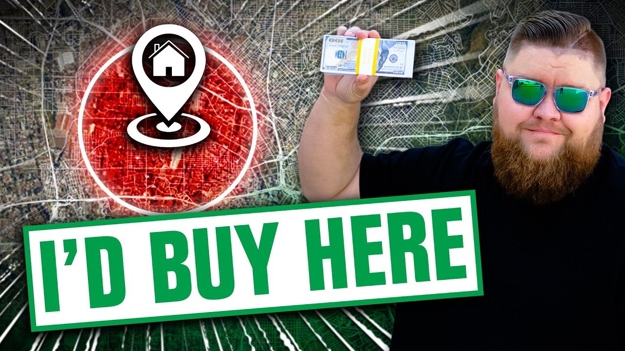 Man holding cash with