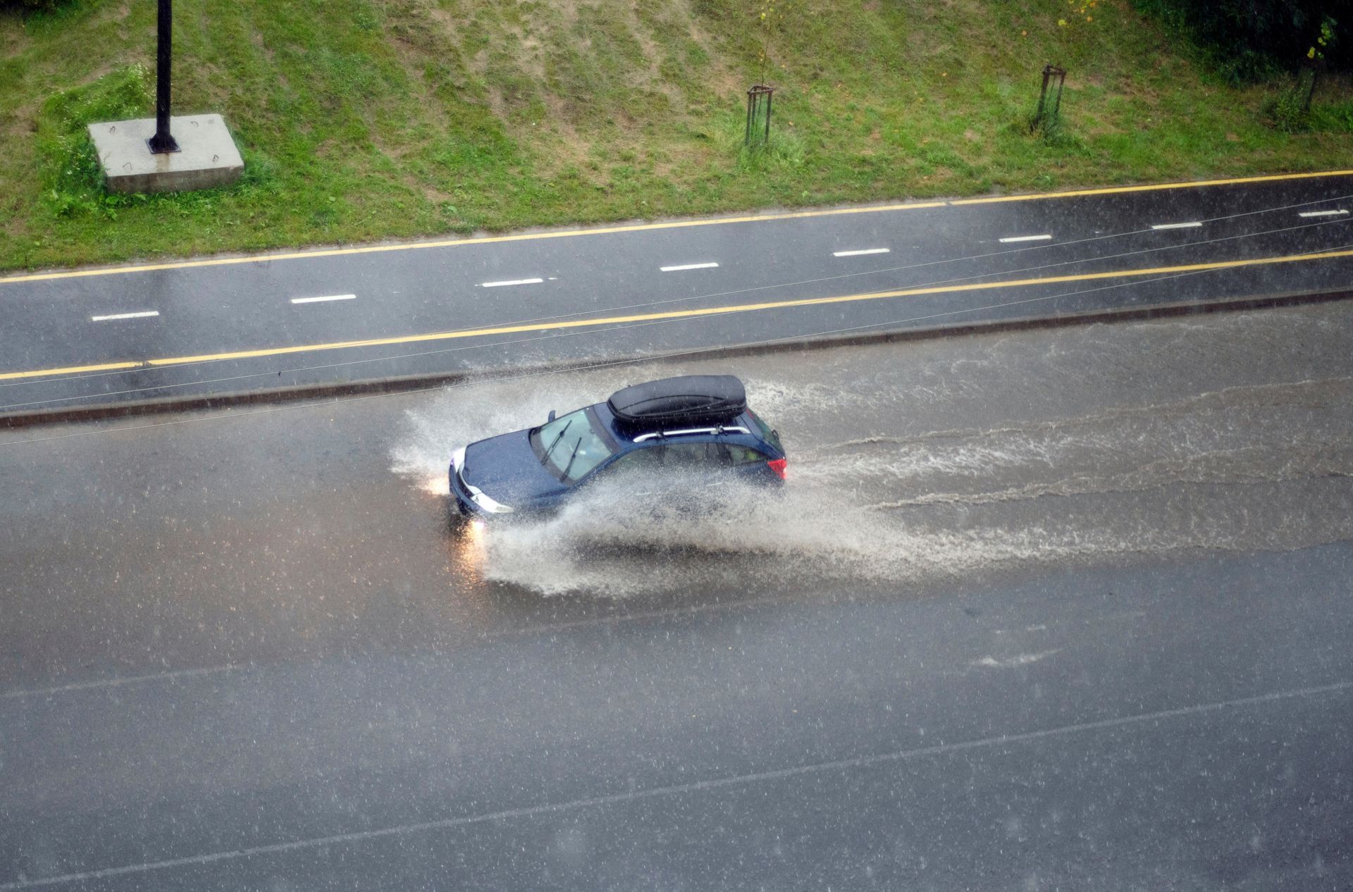 5 Ways to Protect Your Car During Storm Season | East Hill Automotivе