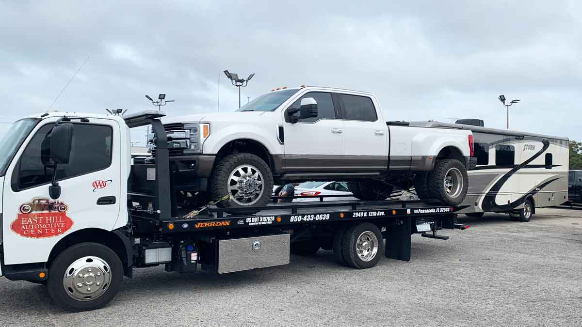Towing | East Hill Automotive, Inc.