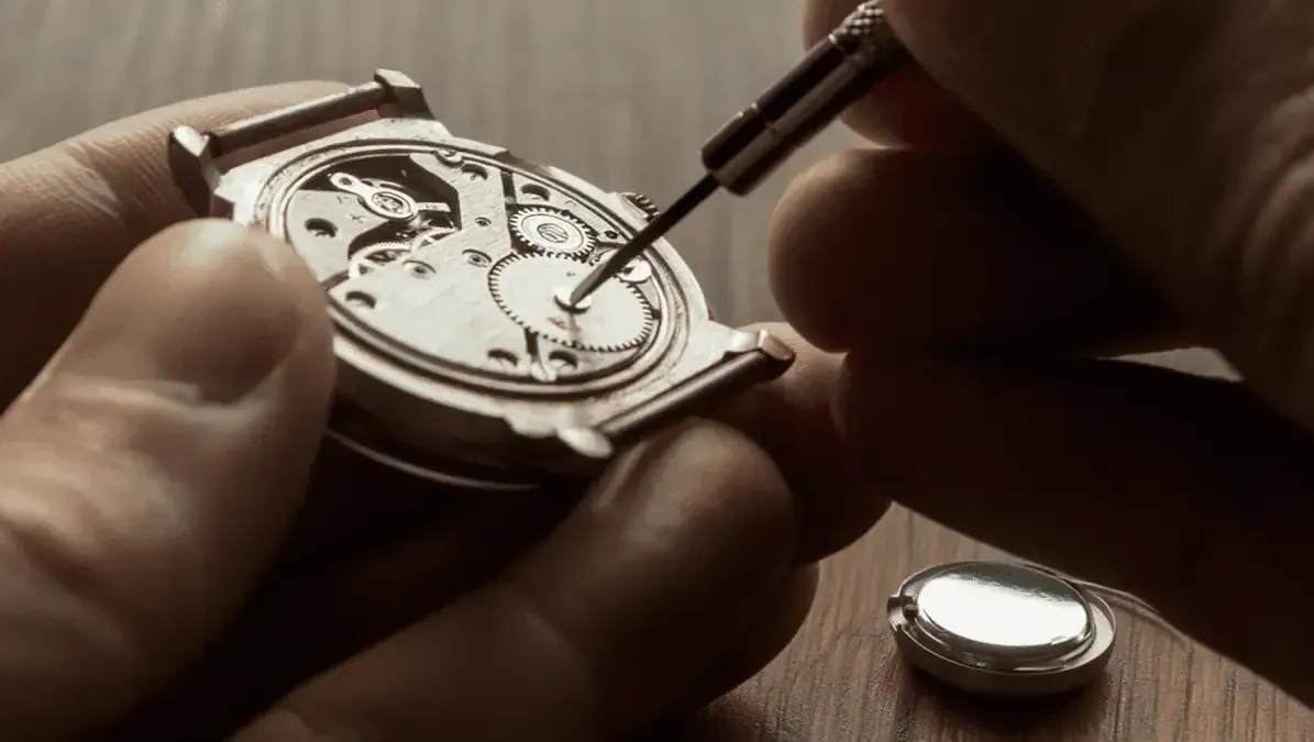 Chicago Clock technician replacing a watch battery