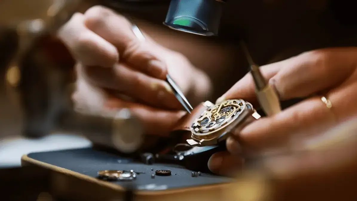 watch repair service