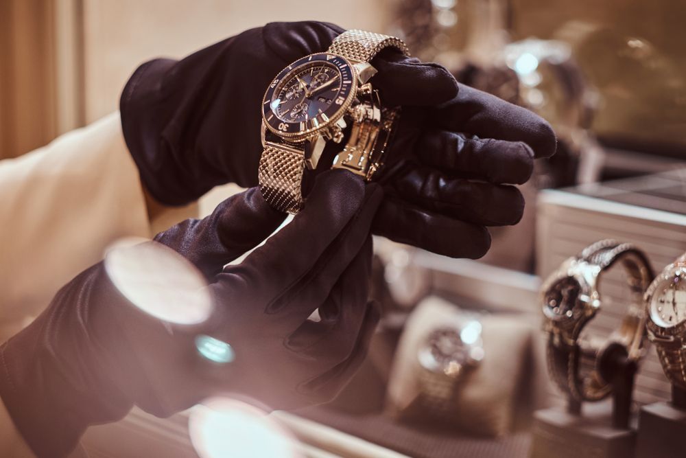 Watch Repair vs. Replacement Which One Saves You More