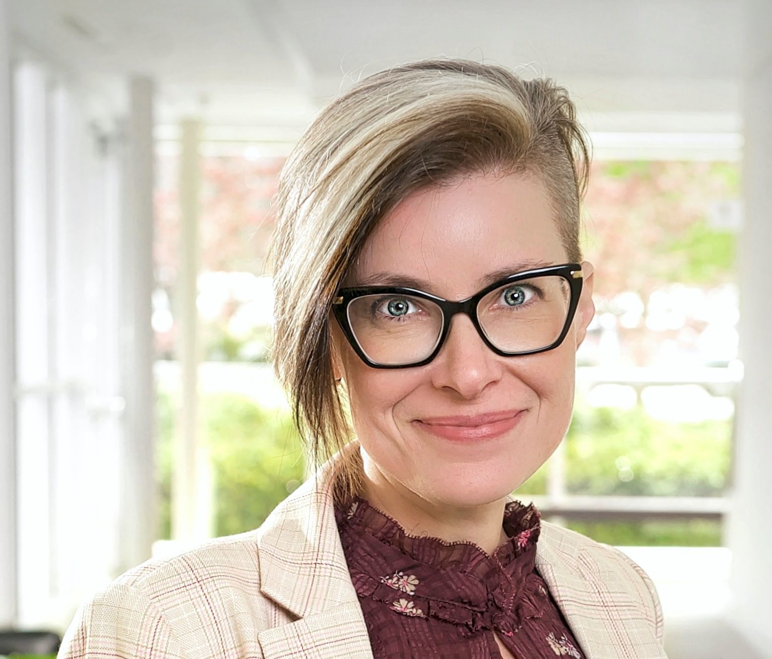 Dr. Melanie McCabe