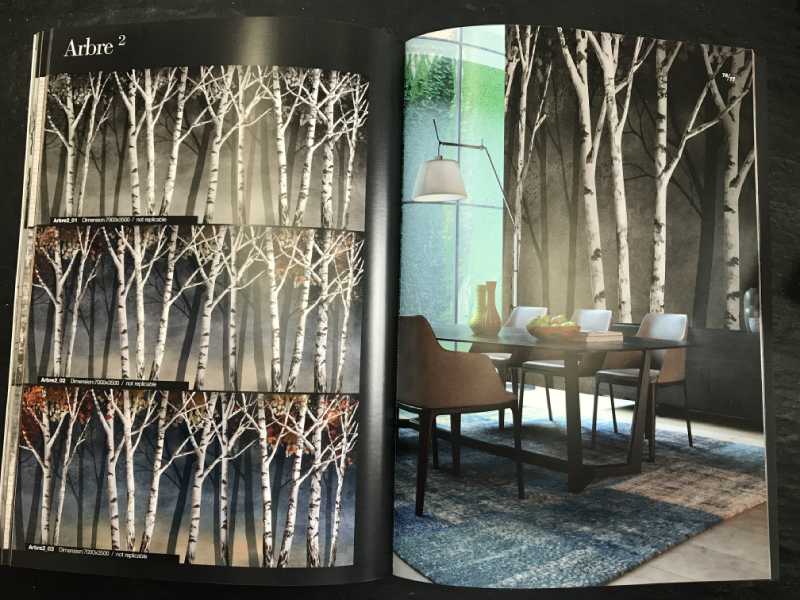 carta da parati con fantasia ad alberi