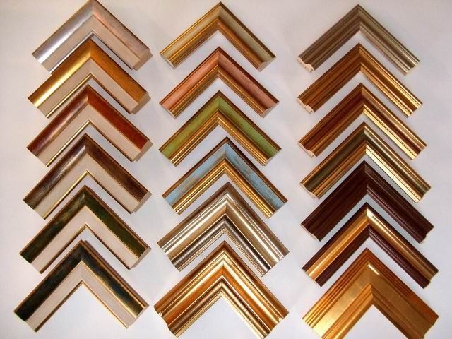 cornici in legno con bordini