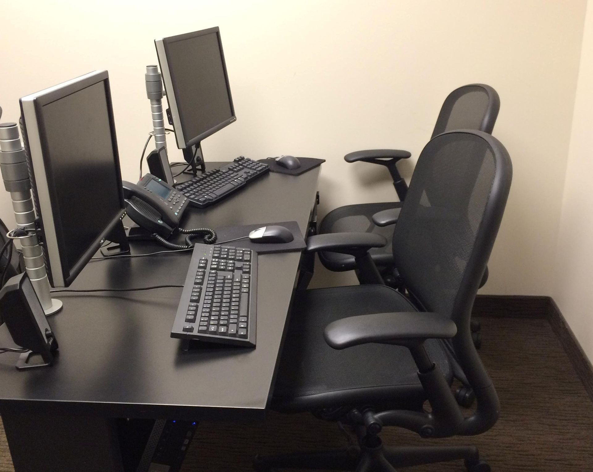 Office desks and PC's