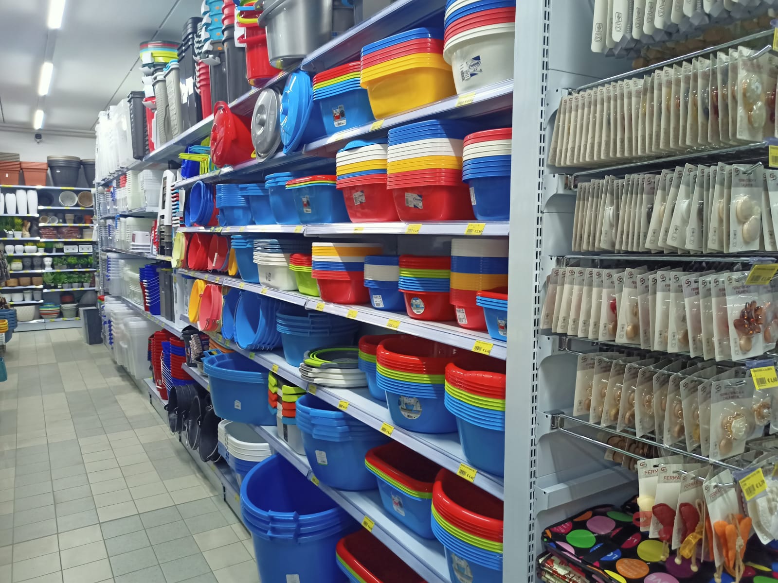 vendita abbigliamento intimo