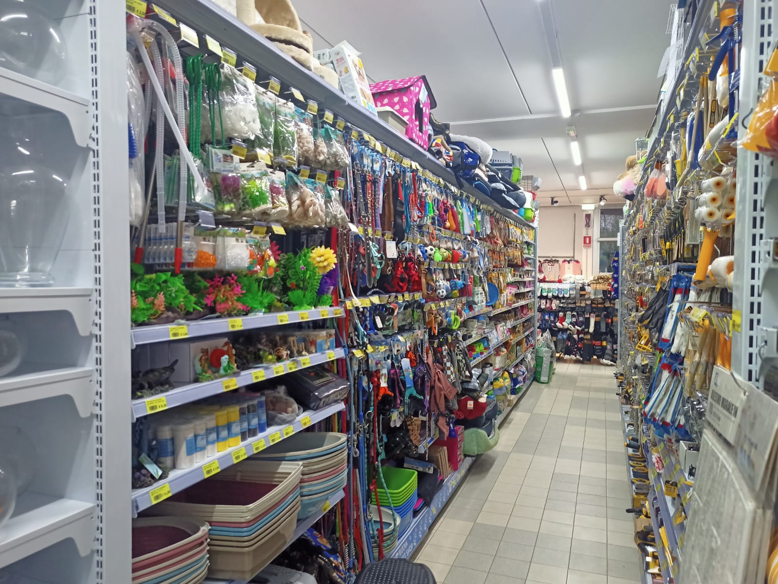 vendita abbigliamento