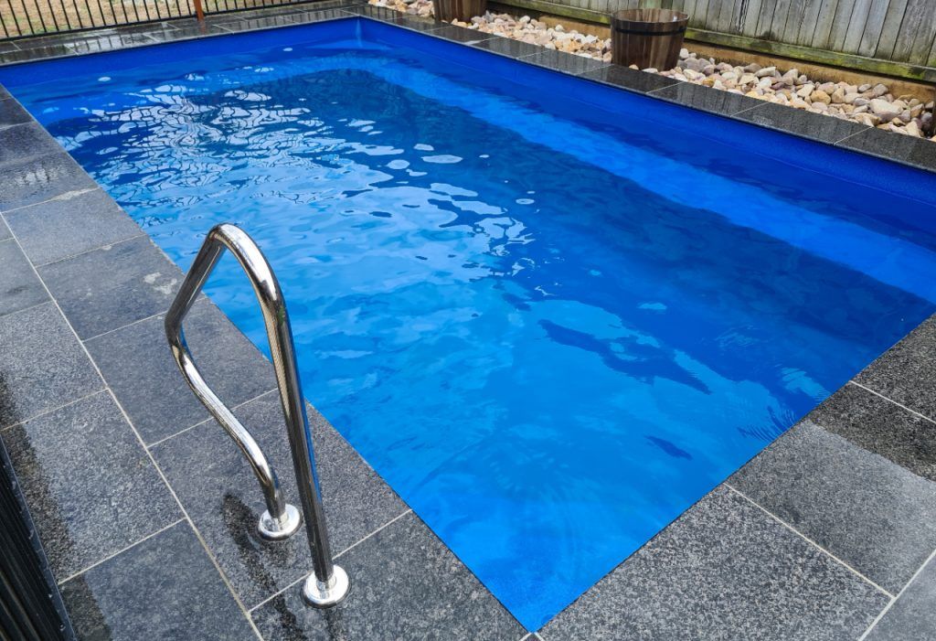 Concrete & Fibreglass Pools Builders Gold Coast Splash in Style Pool