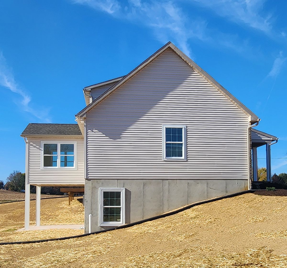 Side of Lititz Cape Cod