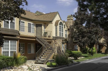 Vine-Gate-Exterior 12